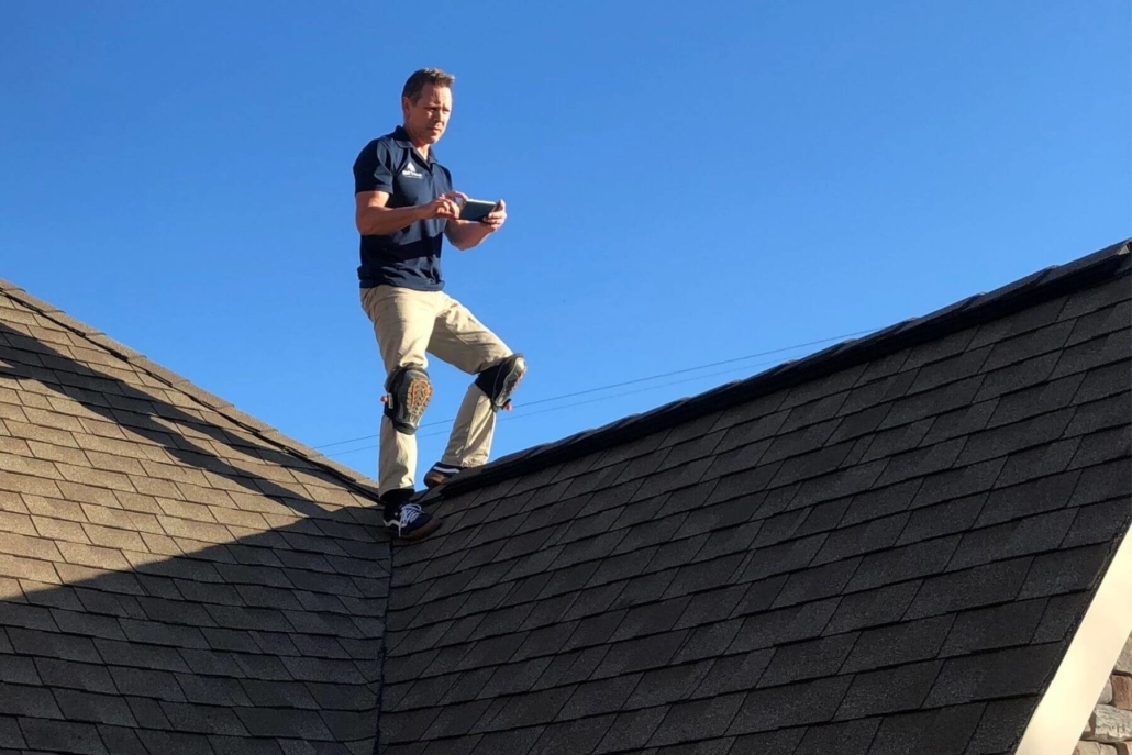 home inspector murfreesboro TN on roof shingles