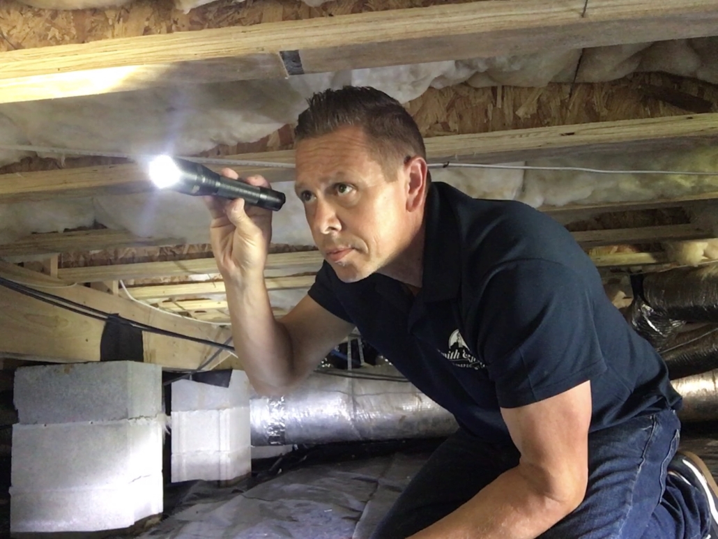 Home Inspector Murfreesboro in Crawl Space